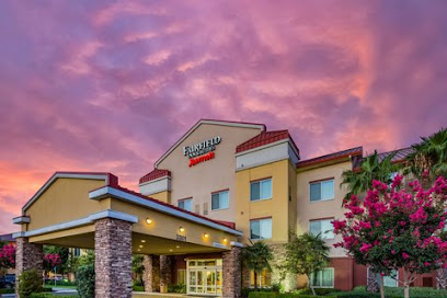 Fairfield Inn & Suites